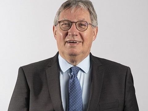 Gregor Rensen beëdigd als waarnemend burgemeester