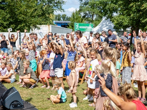 Het UITterras: Feestelijke opening van het culturele seizoen