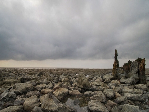Bob van Buuren toont zijn fotoseries in het Douanehuisje