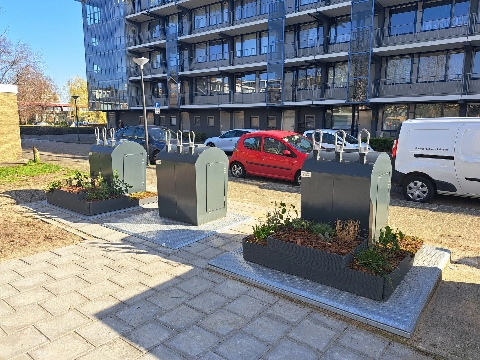 Proef met containertuintjes om afvaldumping te voorkomen