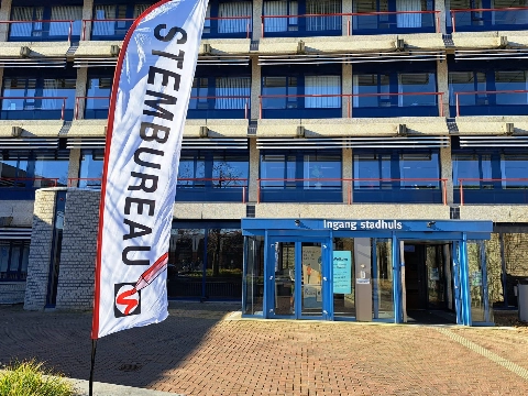 Opkomst gemeenteraadsverkiezingen tot nu toe ruim 45 procent