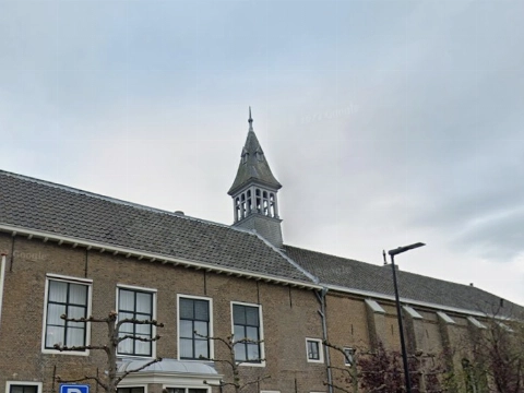 Schuurkerkje tijdelijk zonder torenspits vanwege restauratie