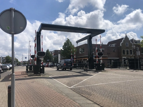 Lijndraaiersbrug afgesloten