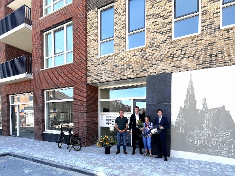 Eerste bewoners Puur-appartementen krijgen sleutel