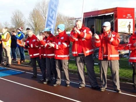 Rode Kruis bij Ruitenburg halve marathon