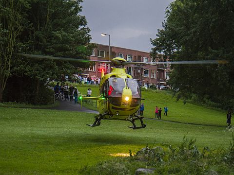 Traumahelikopter landt in krap West