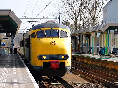 Station Schiedam-Nieuwland later klaar