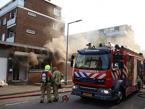 Brand in hennepkwekerij bij Hogenbanweg