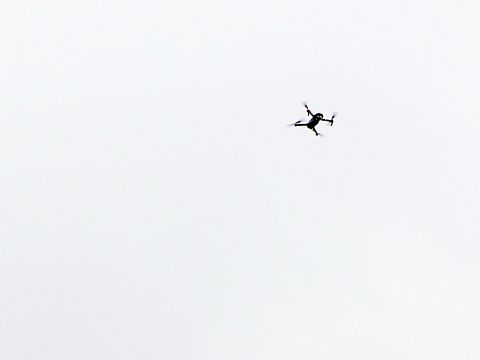 Drone verhindert opstijgen traumaheli in Plantage