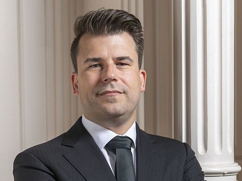 Bastiaan Uijl nieuwe dirigent Sint Radboud