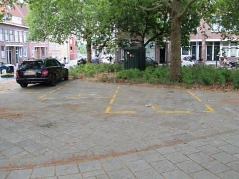 Parkeerplaatsen erbij in Schiedam West