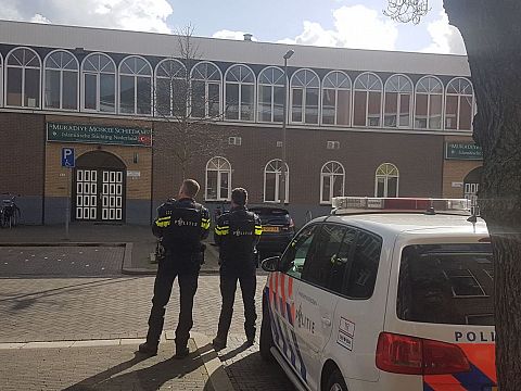 Moskeeën bewaakt na schietpartij Utrecht