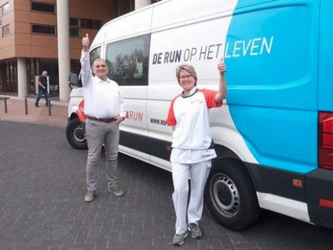 Ademende shirts naar IC Vlietland