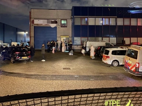 Politie maakt eind aan huwelijksfeest in zuid