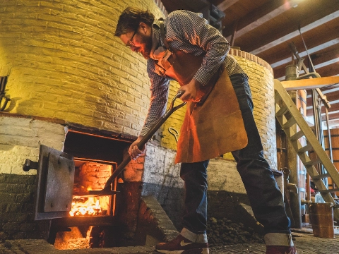 Cley opgenomen in whiskyreis langs Schiedam