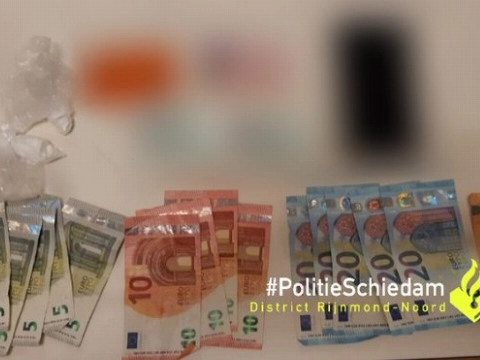 Drugsdealer aangehouden na achtervolging