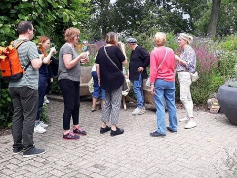 Servicepunt Vrijwilligers Schiedam bezoekt de Maastuin