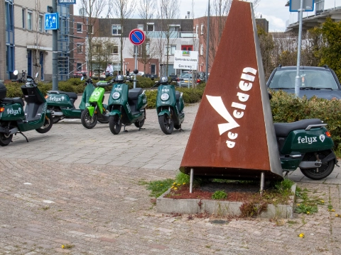 Verzamelplaats voor leenscooters