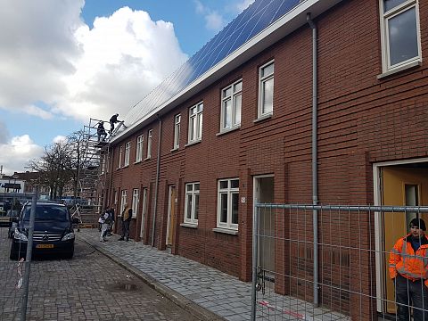 Verdubbeling aantal zonnepanelen op Schiedamse daken