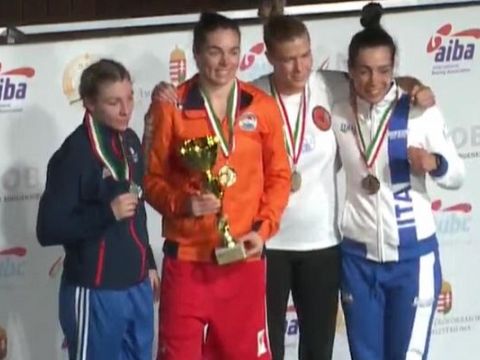 Nouchka Fontijn bewijst opnieuw dat zij de beste van de wereld is en verslaat de wereldkampioen
