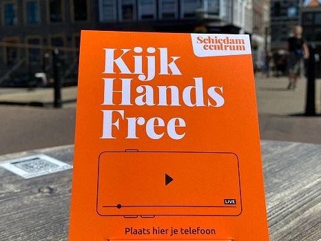 RTL Nieuws besteedt aandacht aan Oranje-kijker van Schiedam-Centrum