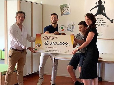 Ronde Tafel doneert € 20.000 aan Stichting Passie
