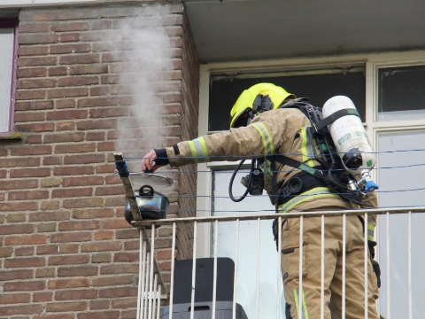 Brand in woning door vlam in de pan