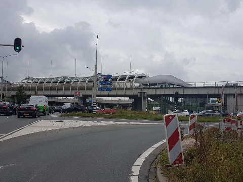 Verkeersdrukte rond stadsgrenzen door A20-afsluiting
