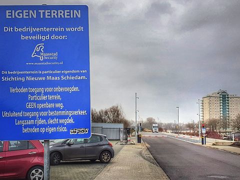 Bedrijventerrein Nieuwe Maas afgesloten