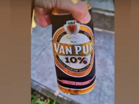 Nog snel even een blikje alcohol verstoppen