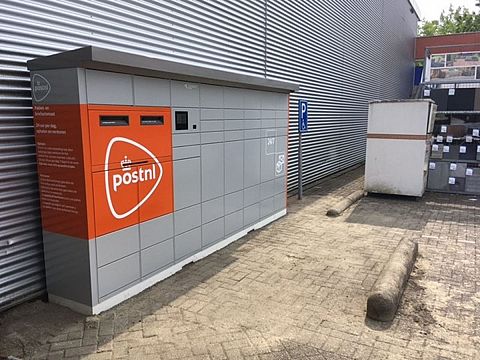 Post NL plaatst automaat voor pakketten bij Gamma