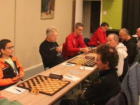 Van Stigt Thans doet goede zaken