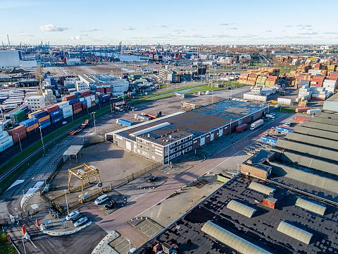 DHG vindt nieuwe klanten voor magazijnen aan Waalhaven
