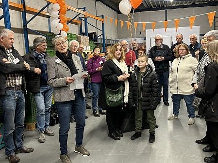 Voedselbank opent magazijn in 's-Gravelandsepolder