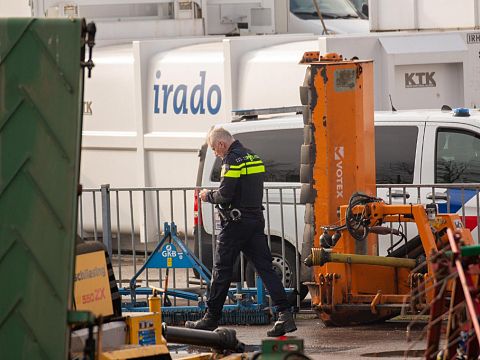Teamleider Explosieven Veiligheid doet onderzoek bij Irado