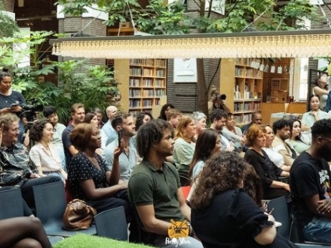 Woordkunstenaars gaan verbaal eindstrijd aan