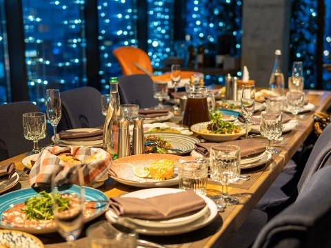 Zo regel jij het perfecte etentje voor je vrienden