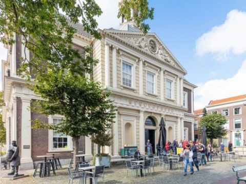 Tien sollicitanten voor burgemeesterschap Schiedam