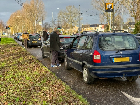 Vijf auto's betrokken bij botsing-en