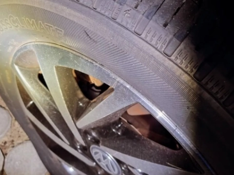 Politie over zaak bandenprikker: 'Aangifte doen loont!'