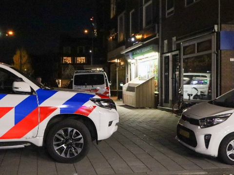 Avondwinkel in Rembrandtlaan overvallen