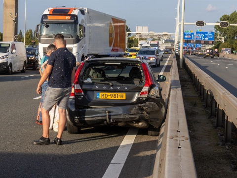 A20 afgesloten na aanrijding