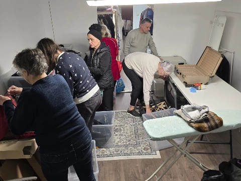 Triple C kan Dickenskostuums kwijt in nieuwe opslag