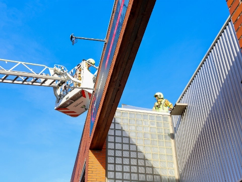 Gewonden na ontploffing in bedrijfspand
