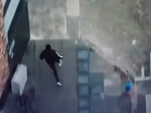 Vast nadat hij het op een lopen zette