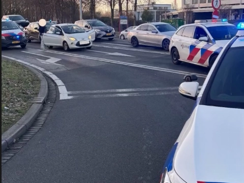 Automobilist zorgt voor meerdere aanrijdingen