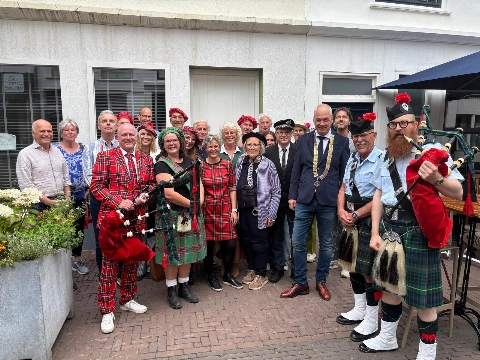 Nieuwe voorzitter voor Rotaryclub Schiedam