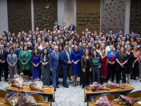 Anouschka Biekman geïnstalleerd in Tweede Kamer