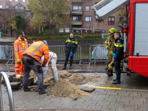 Gas- en waterleiding kapotgetrokken, veel herstelwerk