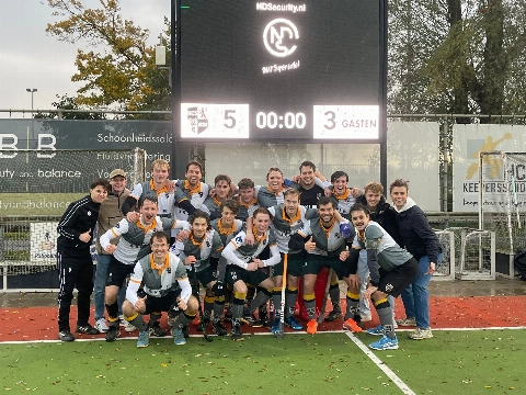 HCS-mannen winnen